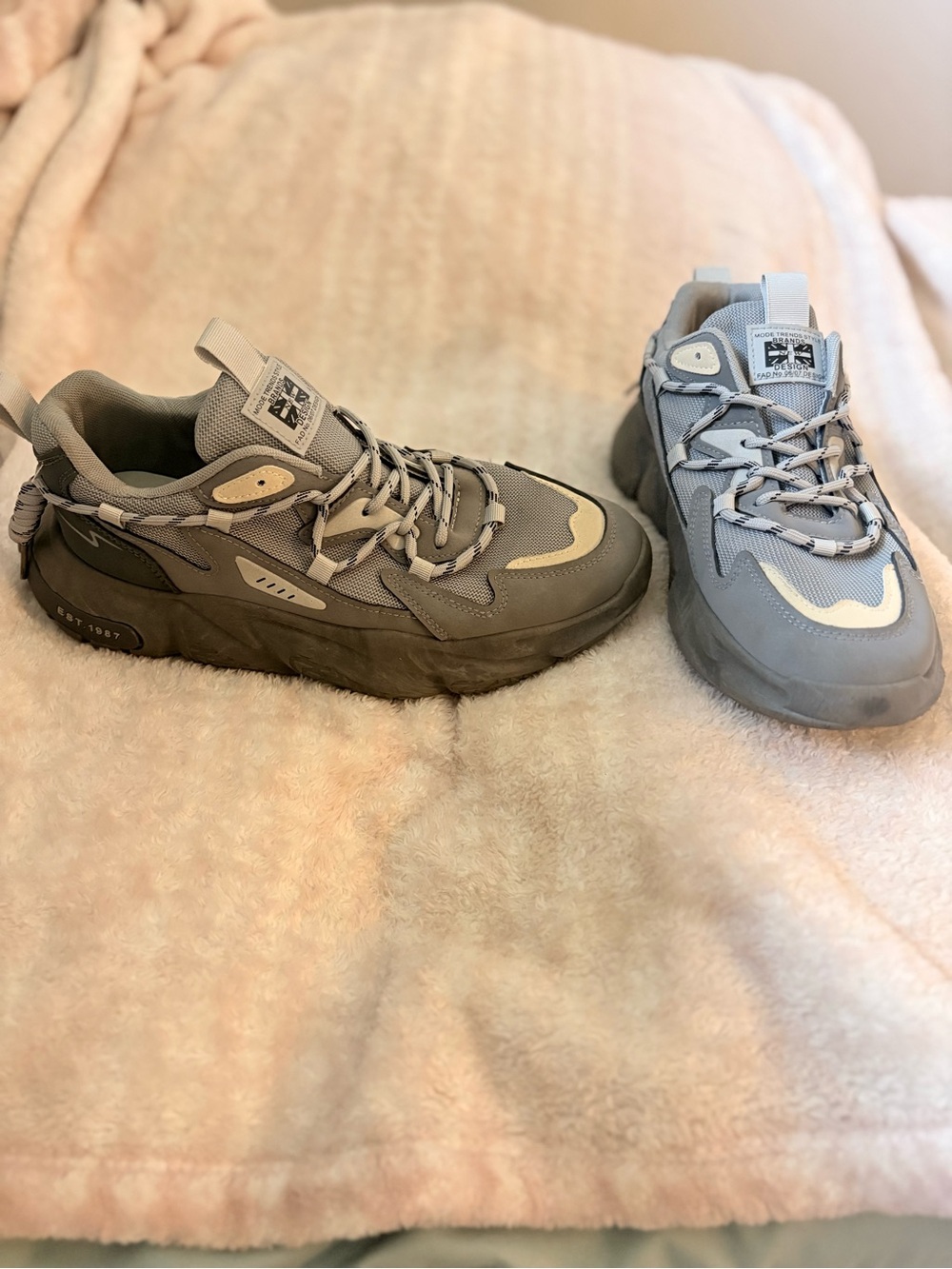 Chunky Gray Casual Sneakers with Cream Accents